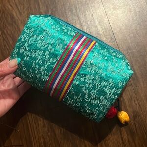 Silky Catch all Pouch